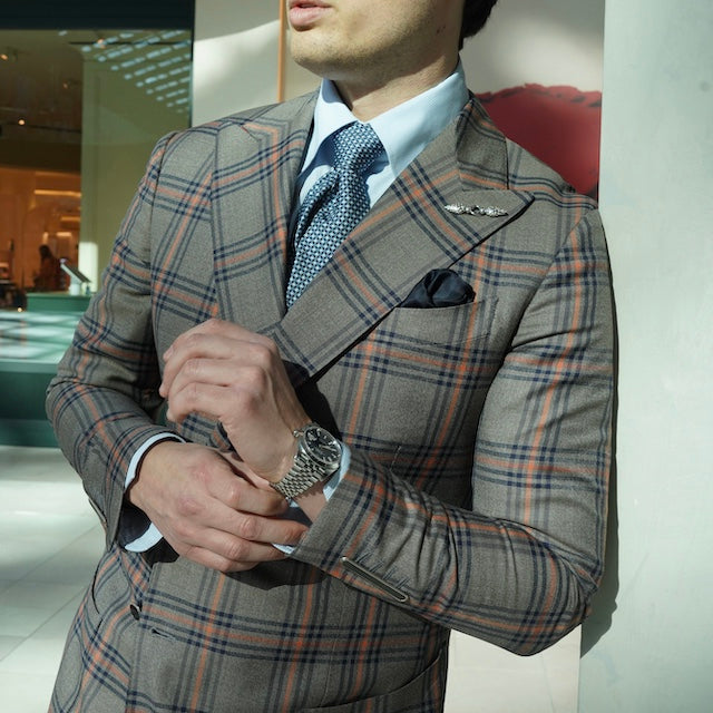 Suit with 925 Silver jewelry buttons